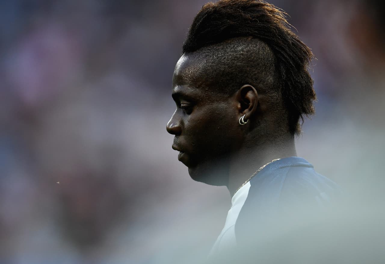 Mino Raiola incluso ha demostrado su capacidad de gestión con jugadores problemáticos como el italiano Mario Balotelli, que a pesar de sus escándalos siempre ha estado en competencia contínua.