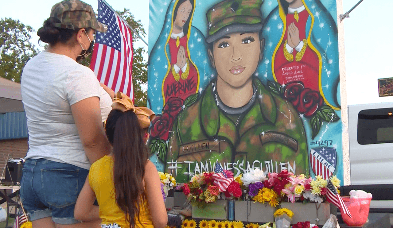 “(Gloria) le dio un beso y un ‘hug’ a la niña y dijo, estaba bien contenta por oír una historia así”, indicó Olivera entre lágrimas.