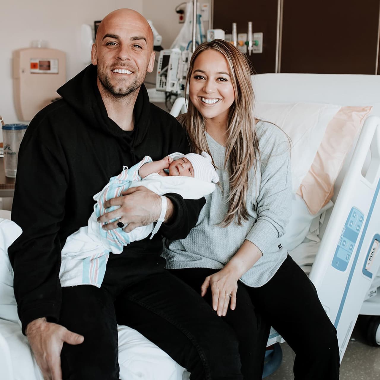 Pareja nombra a su bebé Grady en honor al Alguacil del Condado de Polk