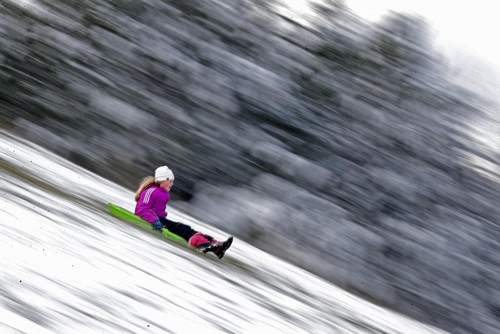 El cambio climático, en particular el calentamiento del océano, probablemente influyó en la fuerza de la tormenta, dijeron los investigadores atmosféricos.