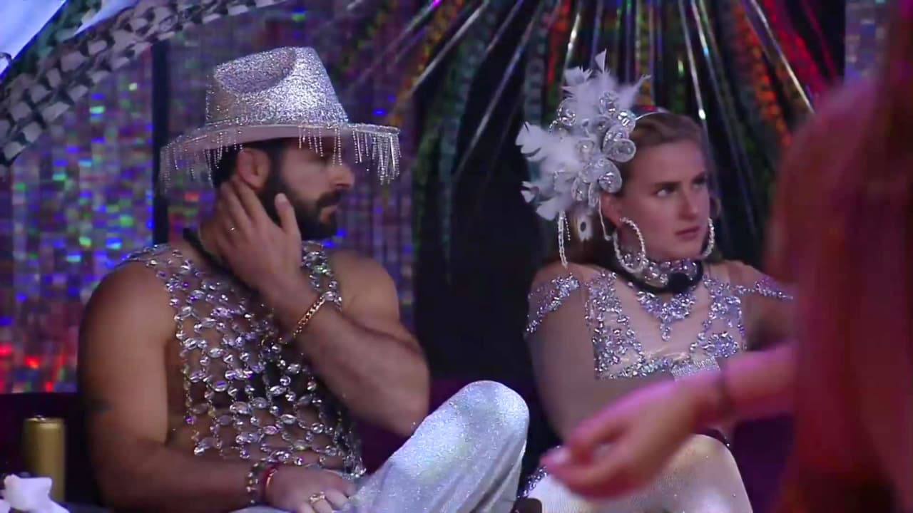 Adrián y Nuja discuten en ¿Apostarías por mí?