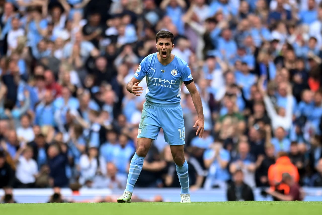 Manchester City logró coronarse en ls Premier League luego de sacar el triunfo antre el Aston Villa.