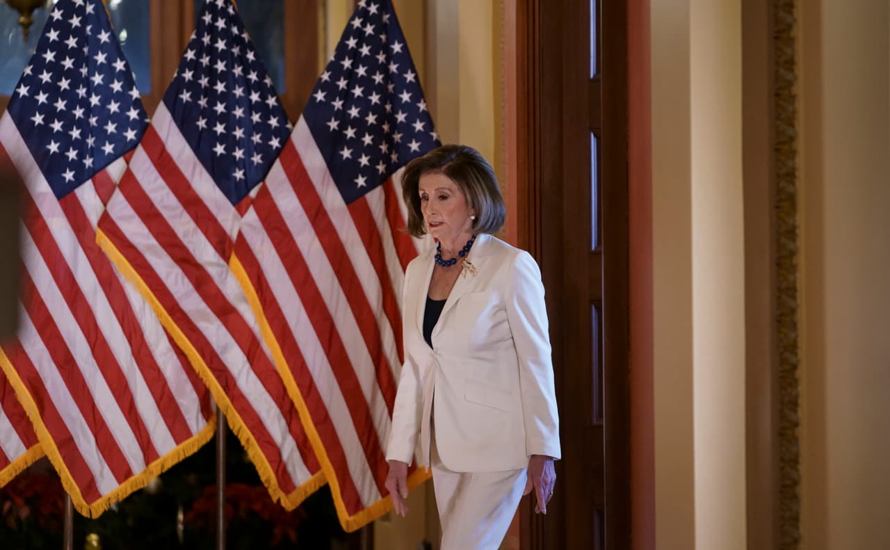 La presidenta de la Cámara de Representantes, Nancy Pelosi, antes de ordenar la redacción de los artículos para el 'impeachment' contra Trump.