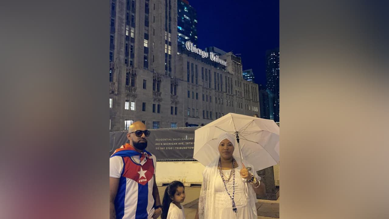 Los residentes de la ciudad también gritaban: "¡Díaz Canel, asesino!" Esto es directamente referido al presidente de Cuba, Miguel Díaz-Canel.