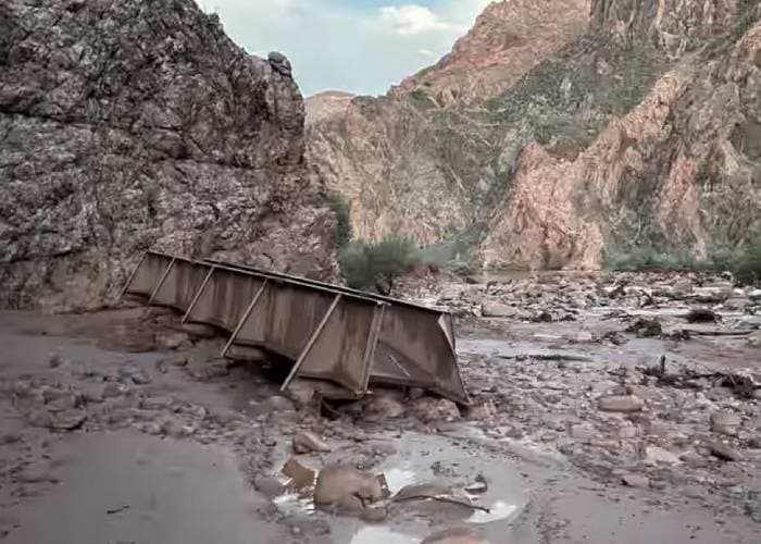 Escombros tras la inundación en el Gran Cañón.