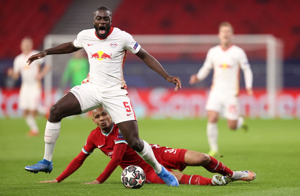 Mohamed Salah (70’) y Sadio Mané (74’) sentenciaron la serie en el juego de vuelta, precedidos de un saldo a favor en la ida de 2-0.