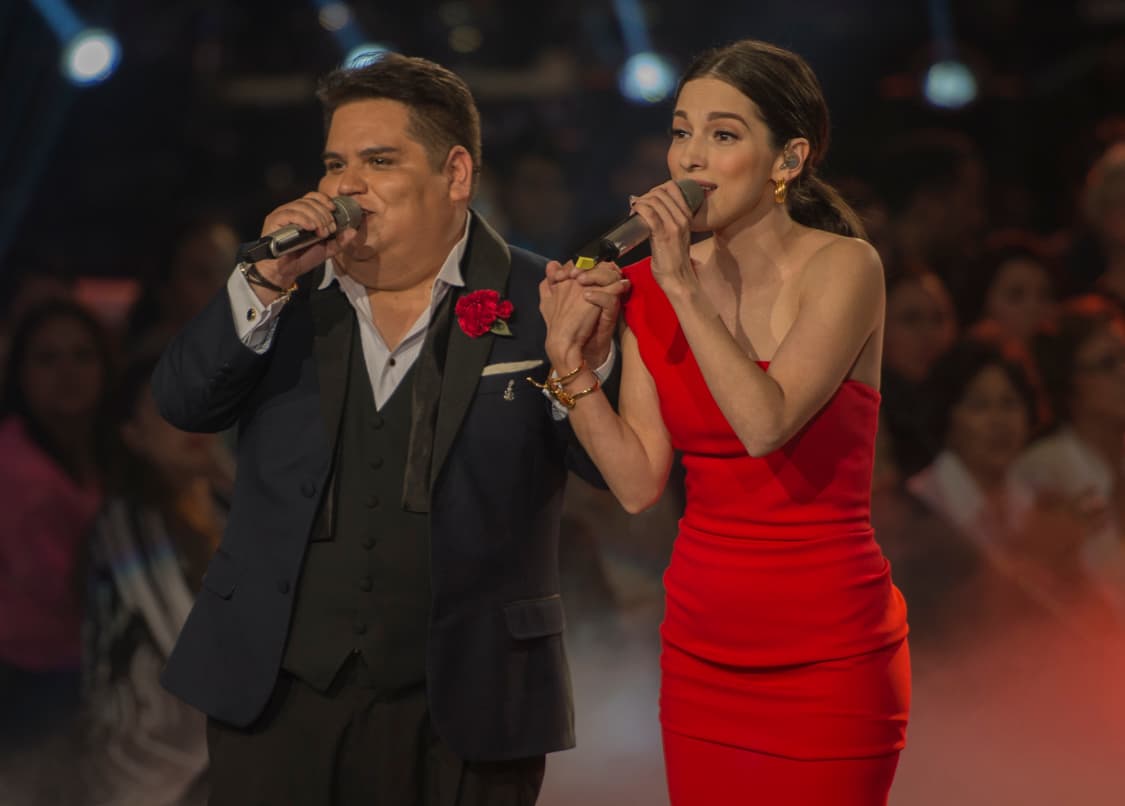 Seguramente Los Tijerina son muy envidiados, pues pasan mucho tiempo con la sexy Paty Cantú.