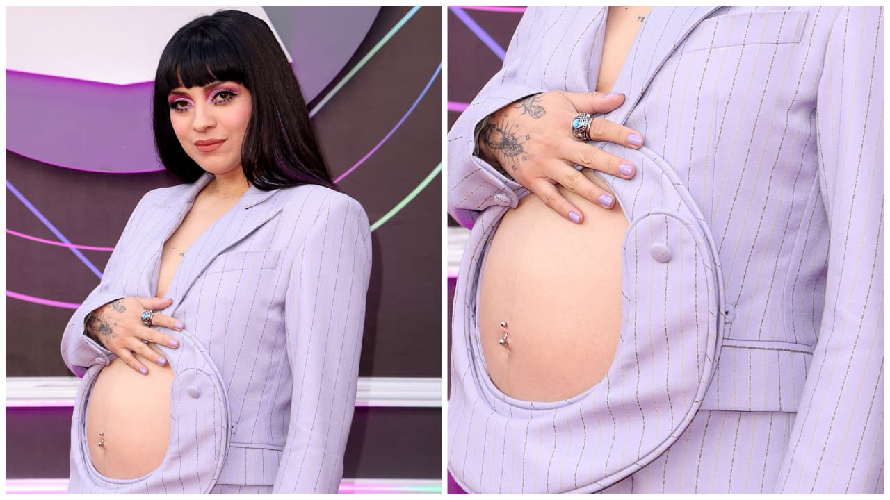Mon Laferte mostró su embarazo de 6 meses en la entrega de los Latin GRAMMY 2021.