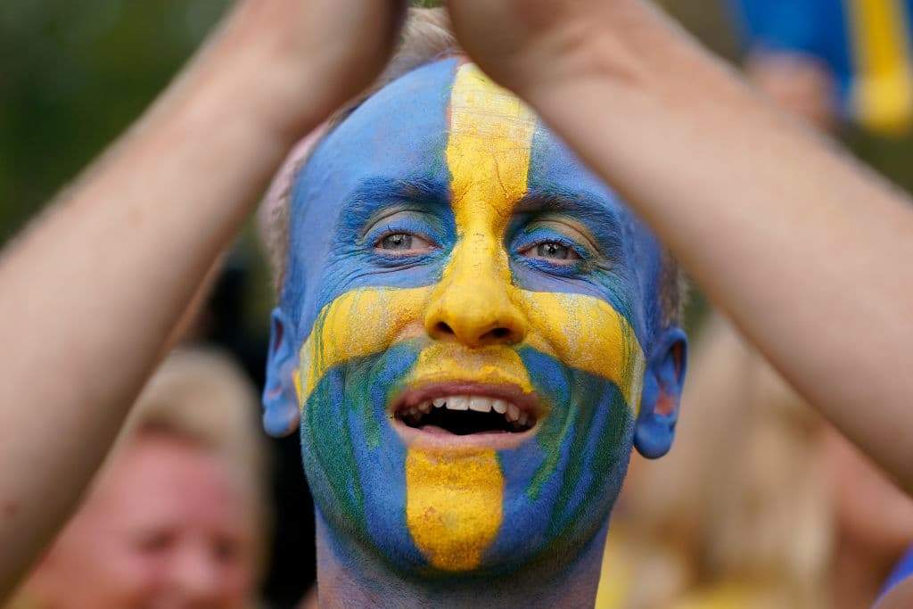La fiesta y el colorido se viste de alegría entre los hinchas en el enfrentamiento entre Suecia e Inglaterra en los cuartos de final, la definición del tercer semifinalista del Mundial de Rusia 2018.