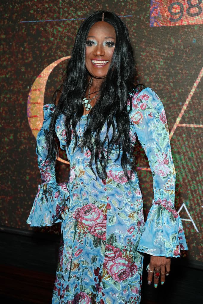 Bonnie Pointer, vocalista del grupo ‘The Pointer Sisters’ y quien hizo famosas las letras, 'I'm so excited, and I just can't hide it', falleció el 8 de junio a los 69 años, después de sufrir un paro cardíaco.