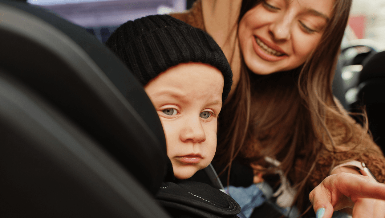 Viaja con niños chiquitos sin perder la cabeza: cómo sobrevivir al trayecto
