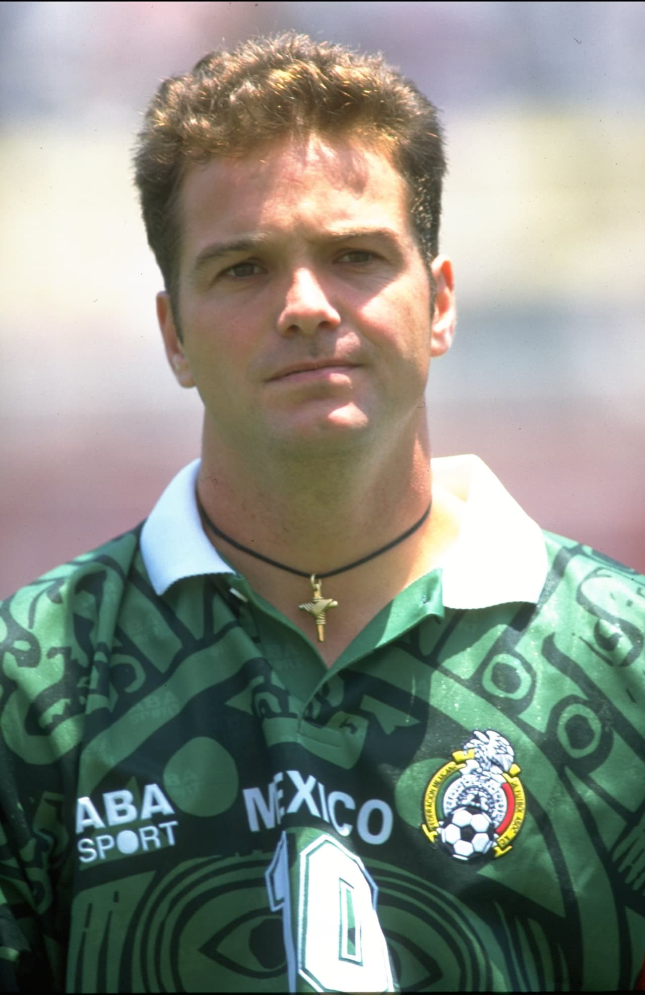 Su amor solamente duró tres años y en 2004 su matrimonio terminó.