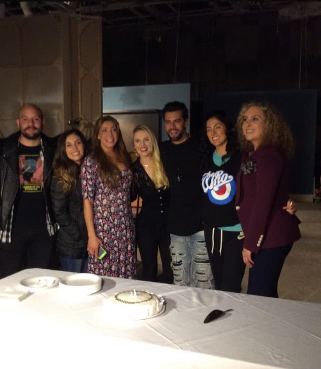 Christian agradeció de corazón el detalle y confesó que desde hace seis años le ha tocado cumplir años mientras trabaja.