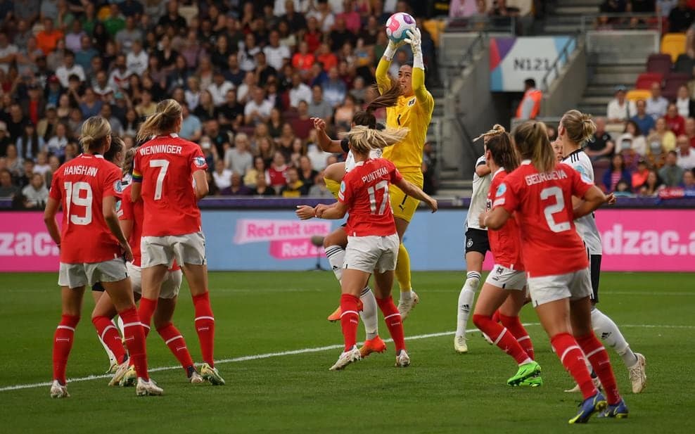 Alemania no tuvo un partido sencillo pero avanzó a Cuartos de Final de la Euro tras eliminar a la Selección de Austria.