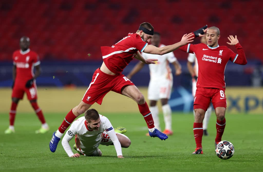 Mohamed Salah (70’) y Sadio Mané (74’) sentenciaron la serie en el juego de vuelta, precedidos de un saldo a favor en la ida de 2-0.