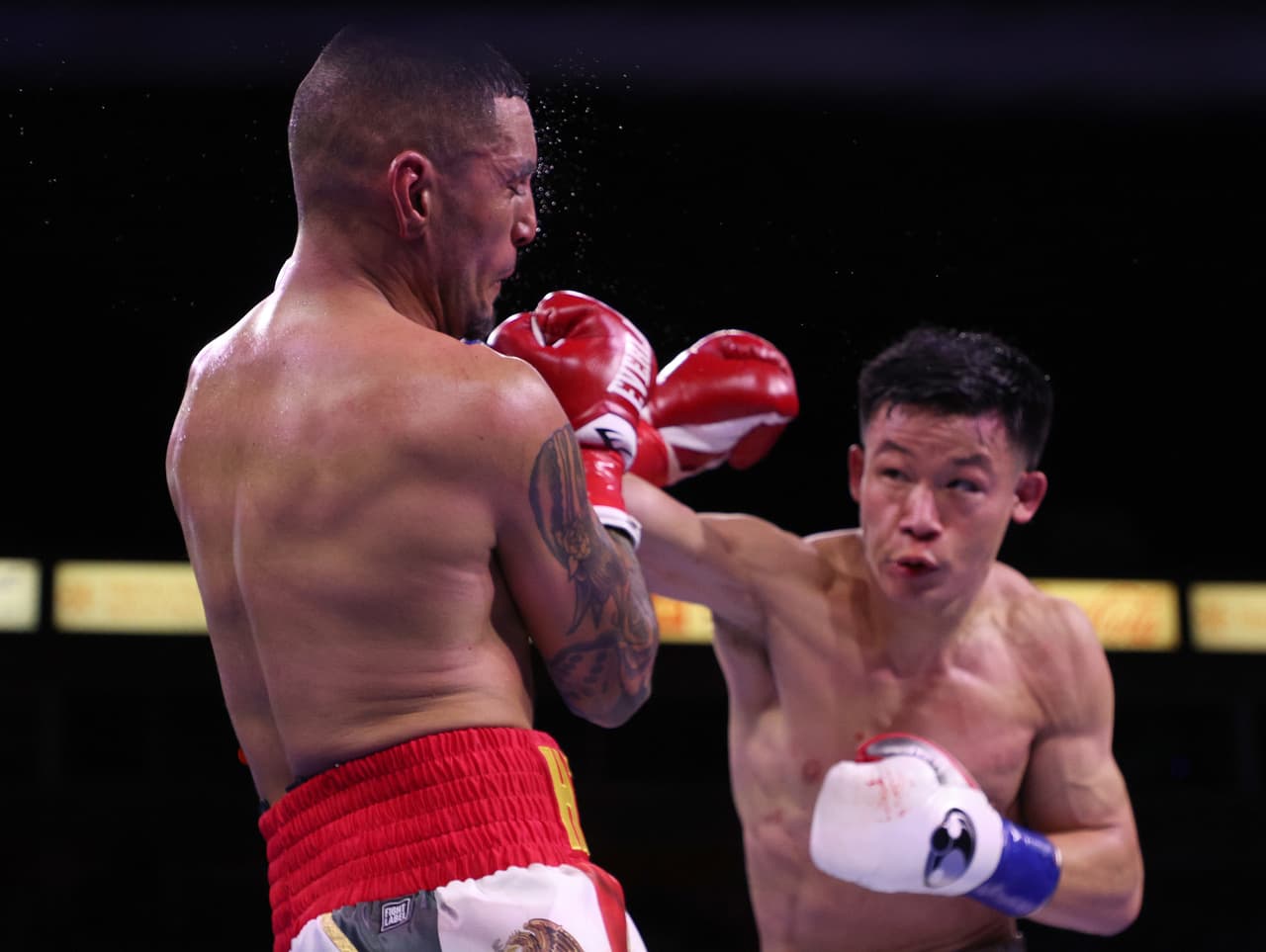 Prospecto de Año: Brandun Lee. El peleador de 22 años se anotó tres KO en 2021 para mantener su invicto y lucir como una de las grandes promesas en el boxeo.