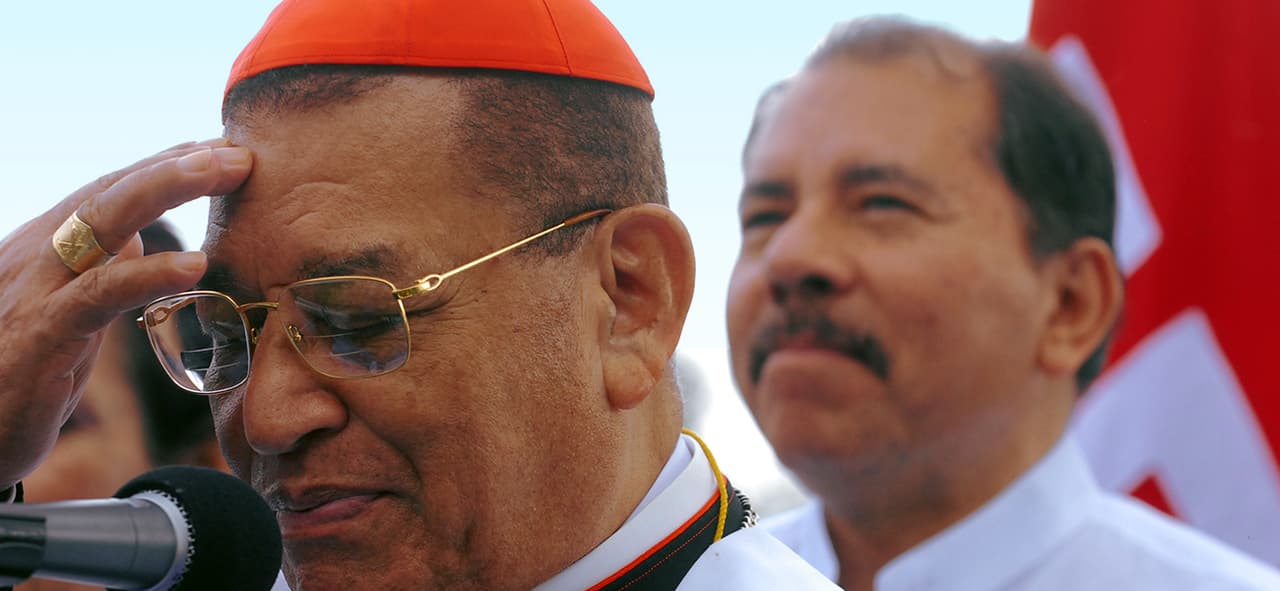 El cardenal Miguel Obando fue fundador de la UNICA y aliado político de Daniel Ortega desde 2004 hasta su muerte en 2018.