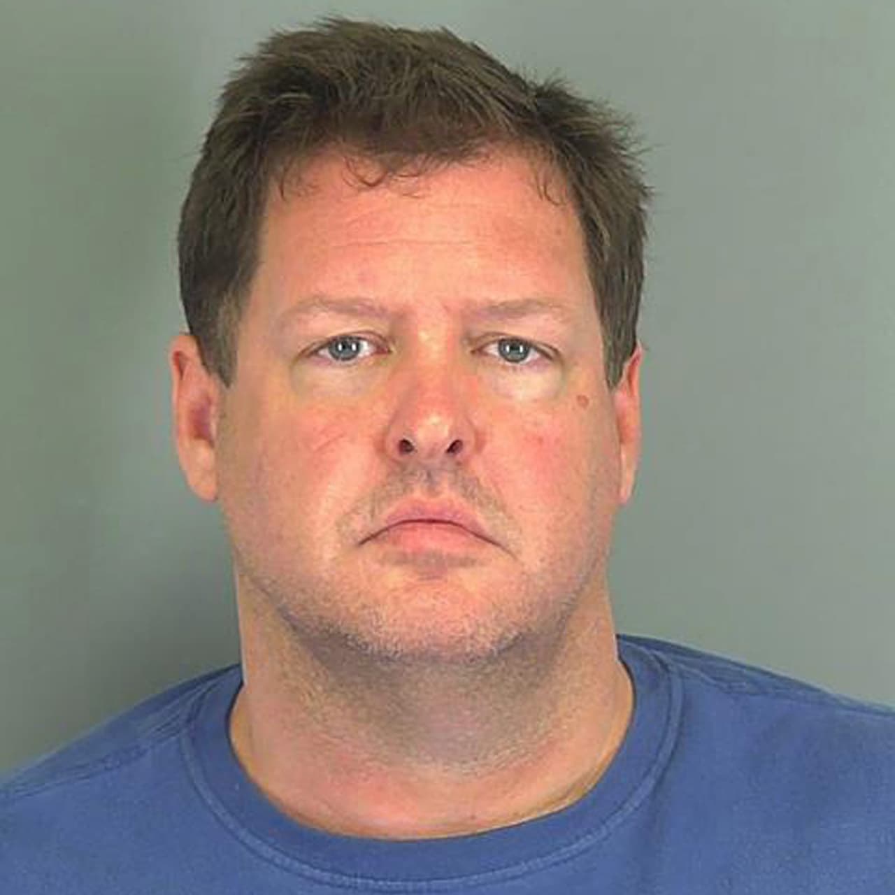 El dueño de la propiedad, Todd Kohlhepp, quien tenía antecedentes por delitos sexuales, fue detenido.