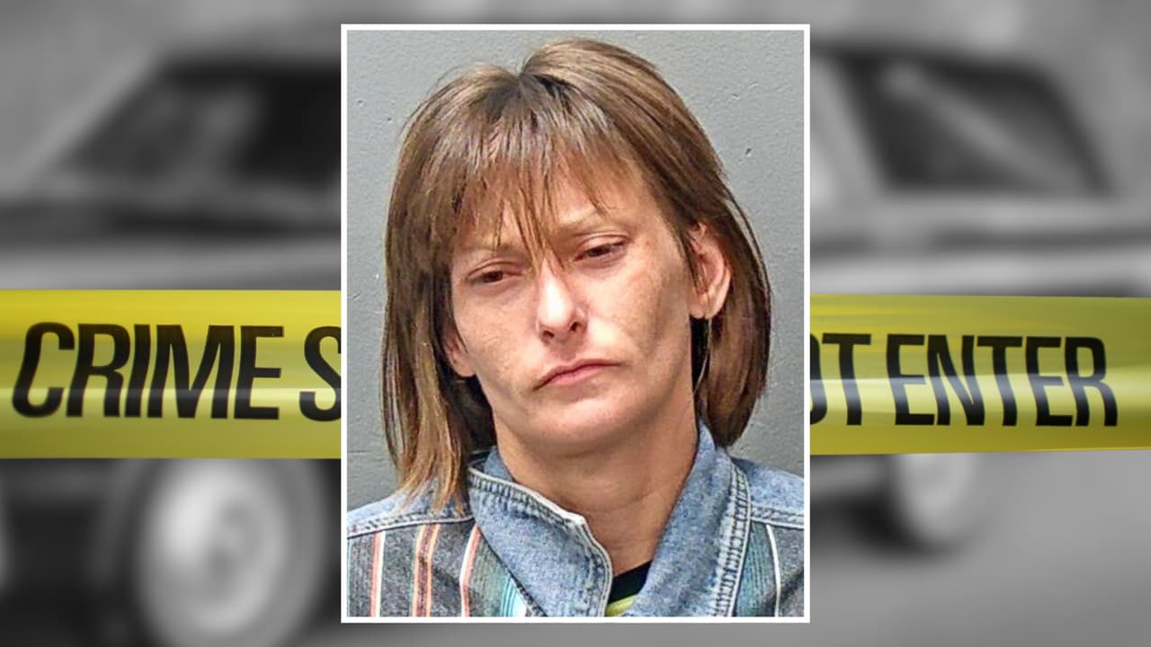 Una mujer se roba un auto con un cadáver dentro de un hospital en Fort Worth