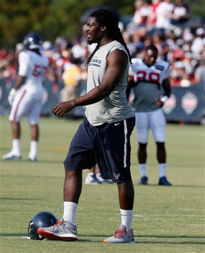 Jadeveon Clowney regresó a las prácticas de los Houston Texans