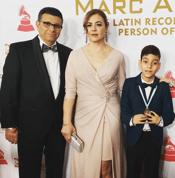 Ese mismo año caminó la alfombra roja de la gala de Persona del Año que honró a Marc Anthony.