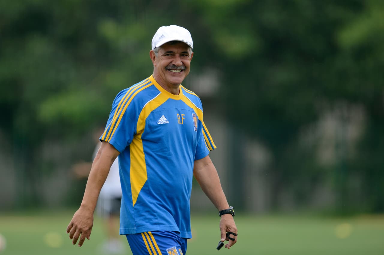 'Tuca' Ferretti volvió al campamento de Tigres