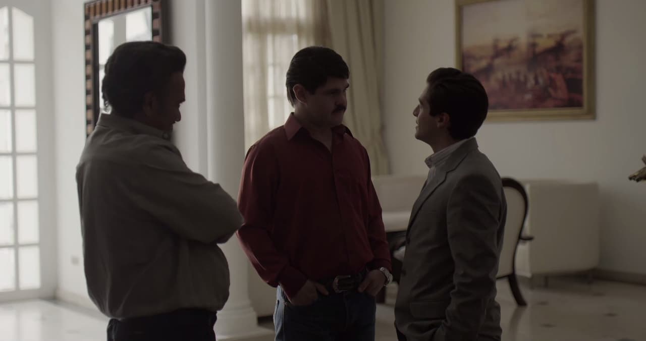 Ismael está muy orgulloso de ‘El Mayel’, se graduó con honores en administración de empresas y muy pronto se convertirá en un miembro clave dentro del cártel de Sinaloa.