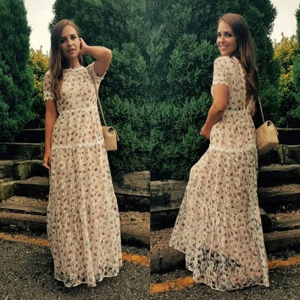 La bella actriz española que llega a la pantalla de UniMás para interpretar a ‘Ana Ribera’ en la serie Velvet, es toda una fashionista. Mira nada más como nos muestra su colección privada cada día en Instagram.