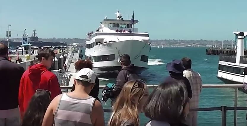 Captado en vídeo el aparatoso accidente de un crucero en San Diego