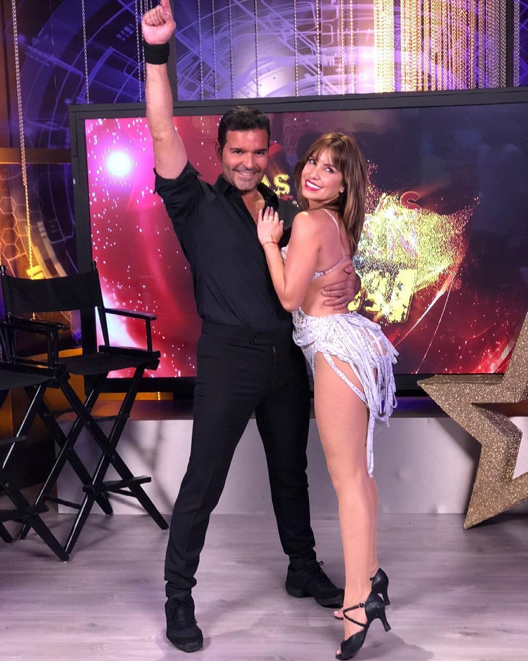 Aunque ni ella ni él lo niegan, tampoco lo confirman, y cuando la conductora fue consultada por la prensa simplemente dijo que son “cuates y que cualquier relación debe venir de una gran amistad”.