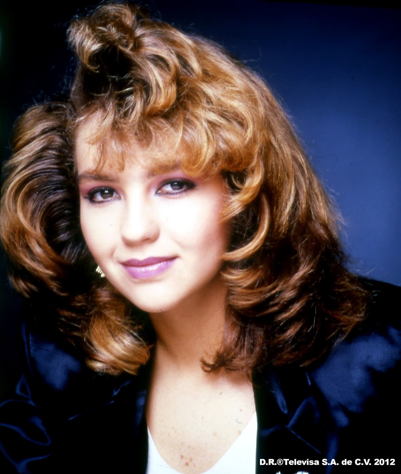 Pero además de la música, hizo su debut en las telenovelas, en 'Pobre señorita Limantour', por el año de 1986.