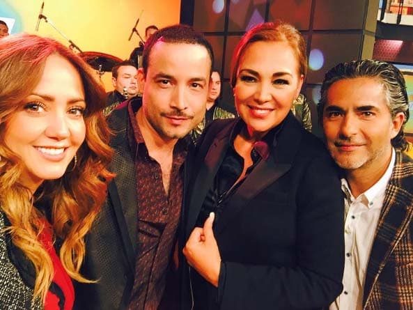 German Montero y Aida Cuevas se unieron para rendirle tributo a Juan Gabriel.