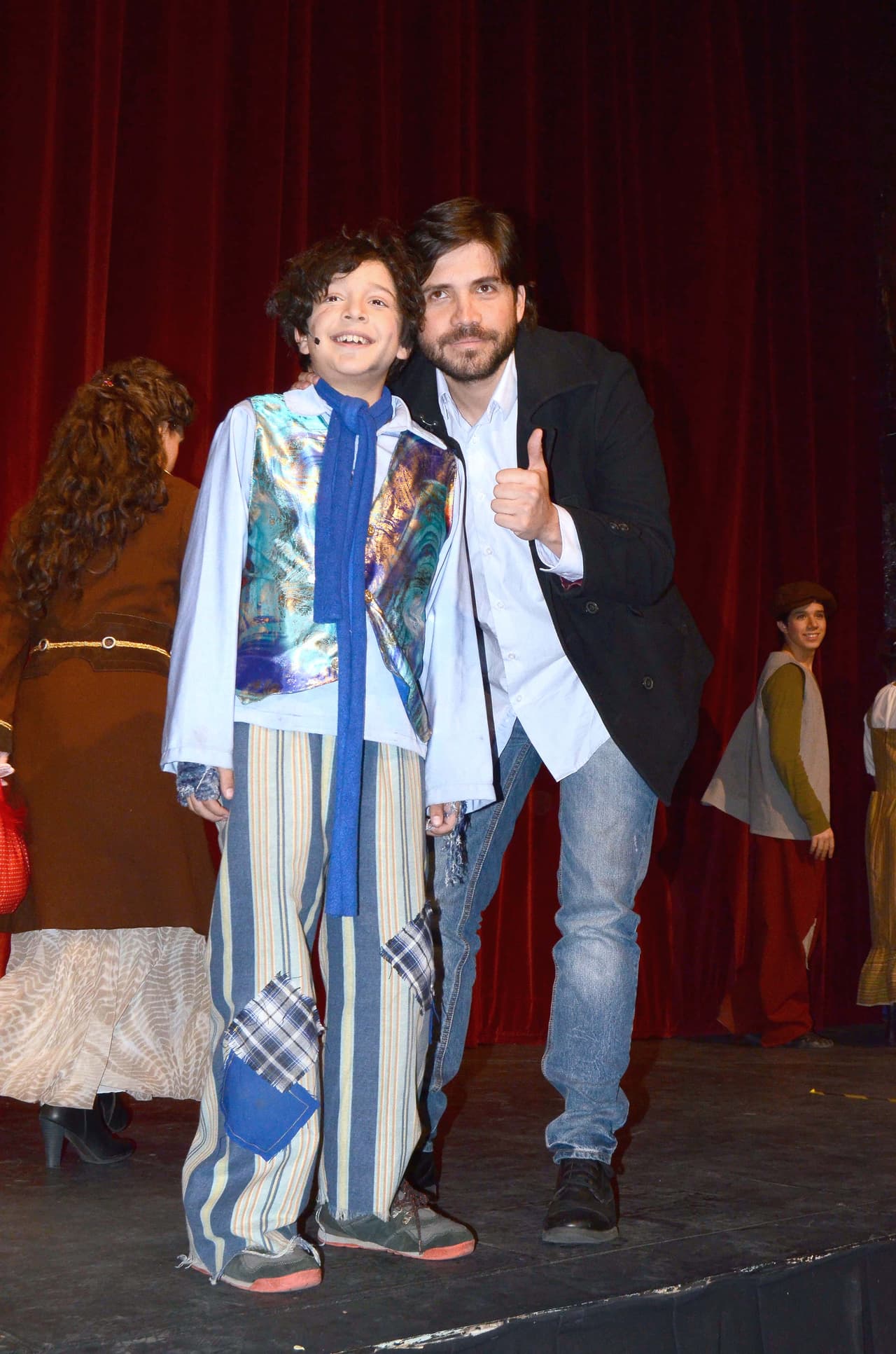 A decir de su hijo Sergio, Don Héctor se encuentra de buen humor, un poco cansado por el tratamiento, pero sigue trabajando: "No quiere dejar la obra donde está y creo que eso le ayuda a sentirse mejor".