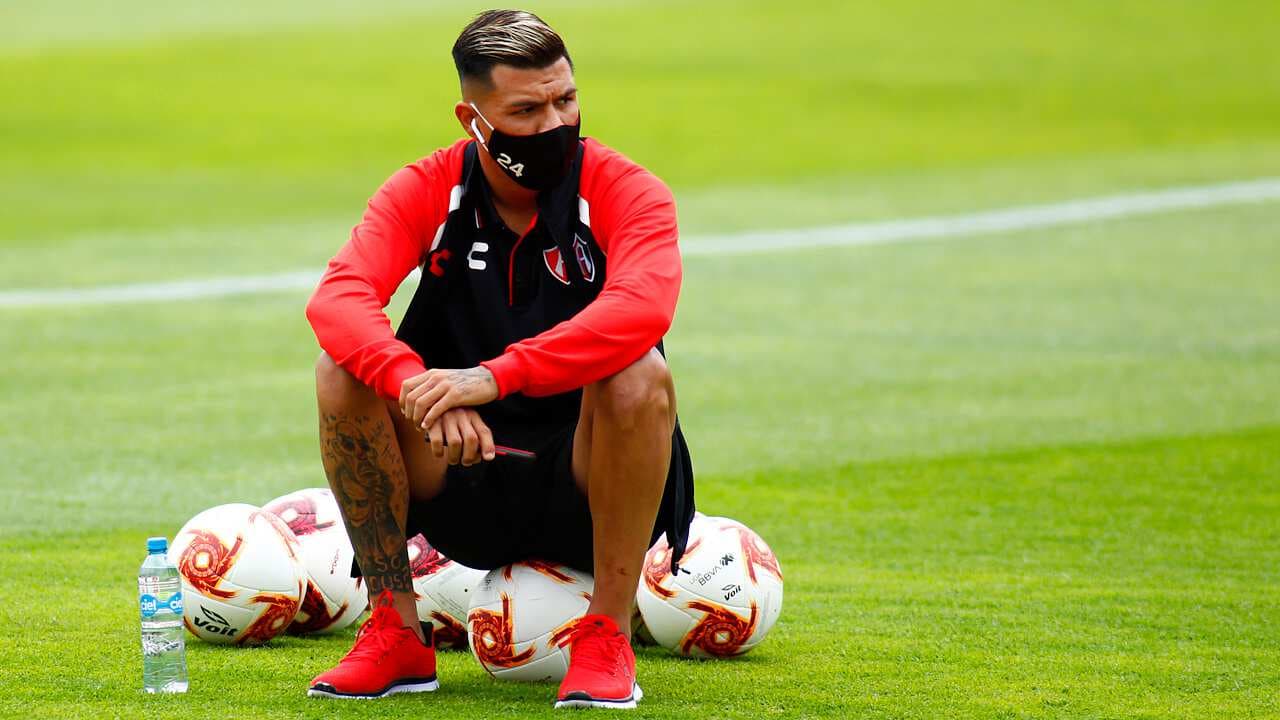 Brayton Vázquez solo dura dos días convocado en el Tri Olímpico