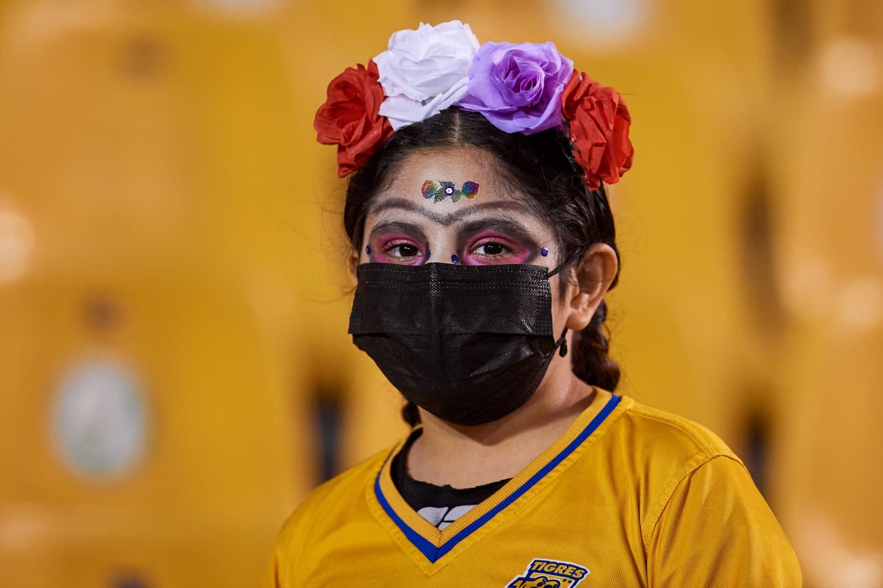 Con doblete de André-Pierre Gignac, Tigres venció a Chivas en el ‘Volcán’ y se metió de lleno en los puestos por calificar directo a Cuartos de Final, mientras que el Rebaño Sagrado está al borde del rotundo fracaso.