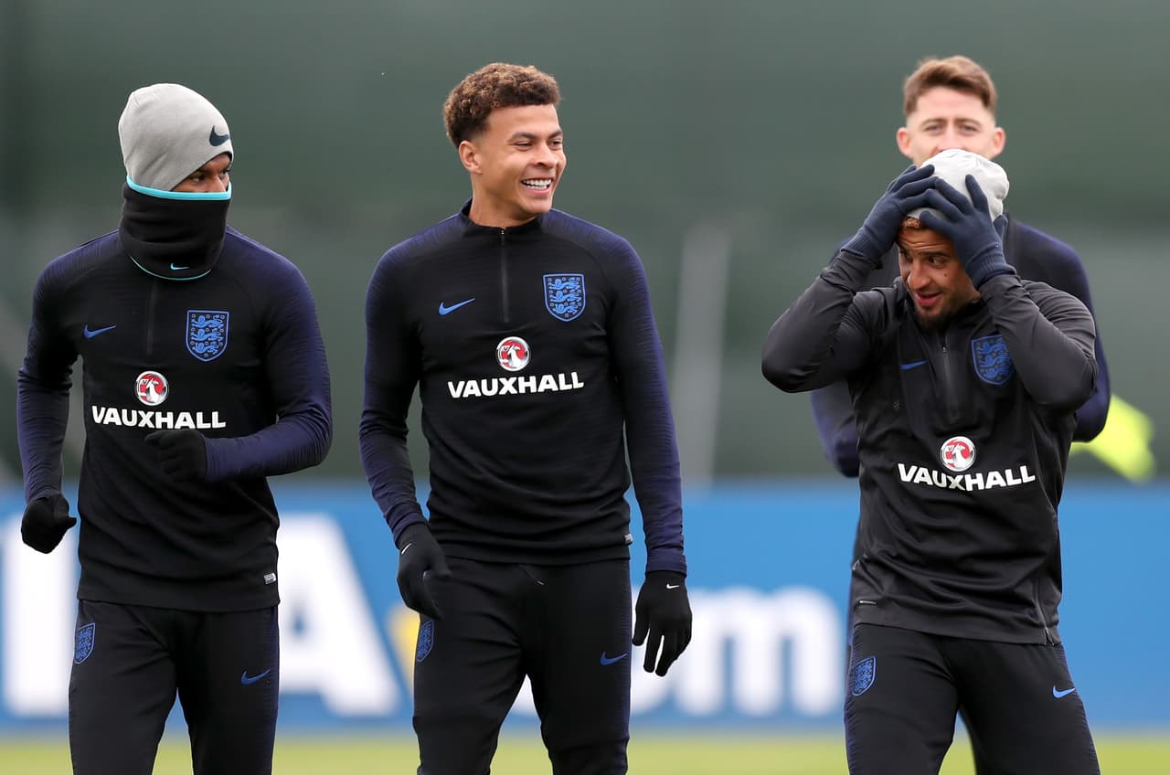 (De Izquierda a derecha) Marcus Rashford, Dele Alli y Kyle Walker, siguen esperando su oportunidad para marcar la diferencia con los 'Tres Leones'.