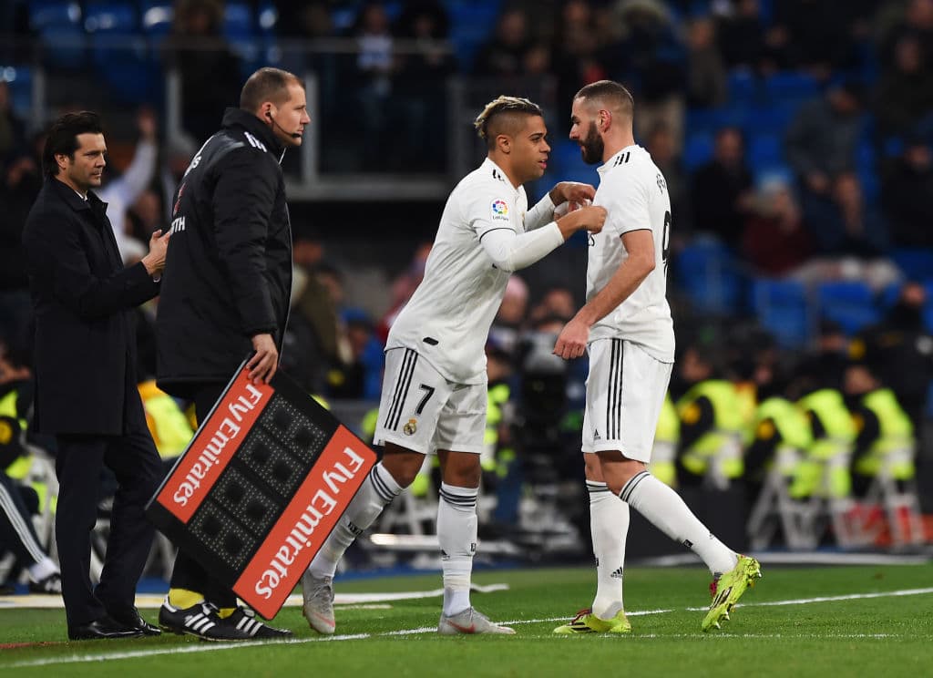 Mariano reemplazó a Karim Benzema al minuto 75 para darle descanso al goleador del Real Madrid.