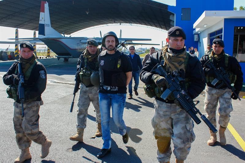 Arrestan en Paraguay a uno de los prófugos más buscados por la policía argentina