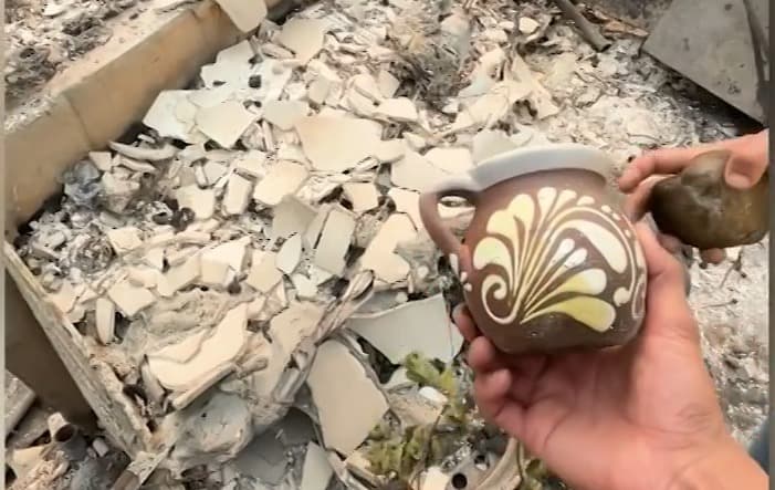 Una taza fue lo único que resistió al incendio; familias hispanas pierden todo lo demás en Washington