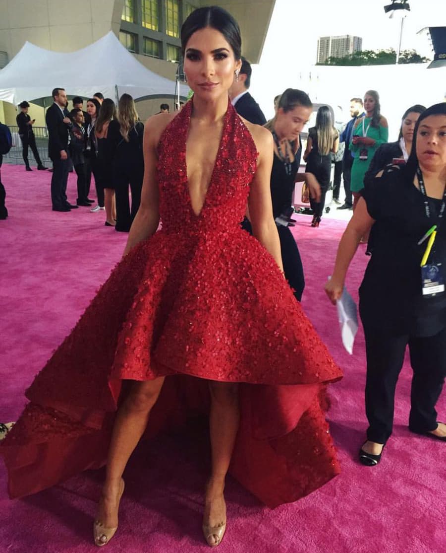 Zapatos: Christian Louboutin.