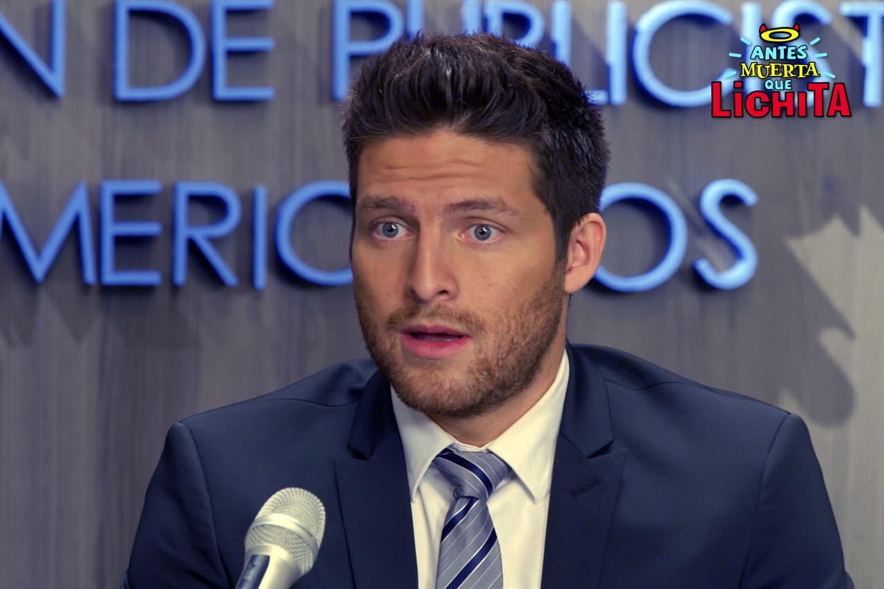 Alex se verá en aprietos al ser duramente cuestionado por la prensa.