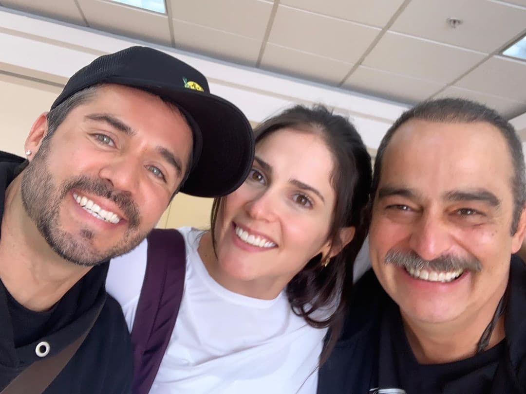 Además del actor mexicano de 38 años de edad, este proyecto tendrá en su elenco actores como Eva Cedeño, Erika Buenfil, Jorge Salinas, Omar Fierro, Ricardo Margaleff, José Manuel Lechuga y Nuria Bages, entre otros.
<br>