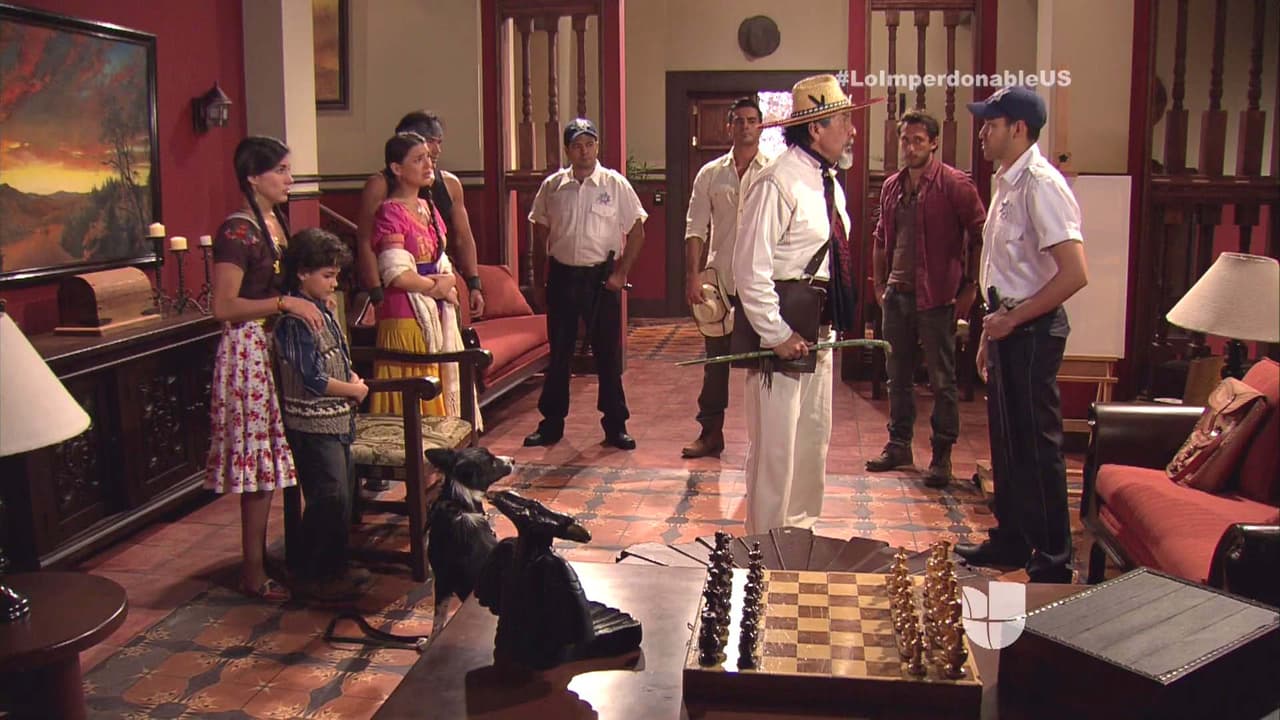 Parece que Martín y Verónica lograron su objetivo a fin de cuentas. Los policías fueron a arrestar a Manuel.