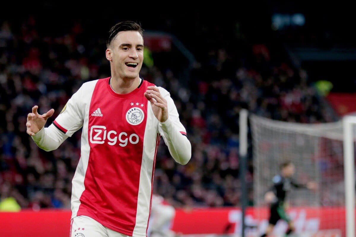 El Ajax simplemente no mostró piedad ante el Den Haag y los goleó con seis goles a uno. El 'Machín' Álvarez no vio minutos en esta goleada.