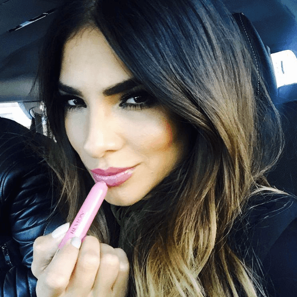 Everybody loves Ale's style, aquí sus fotos más fashion. ¿Cuál es tu look favorito?