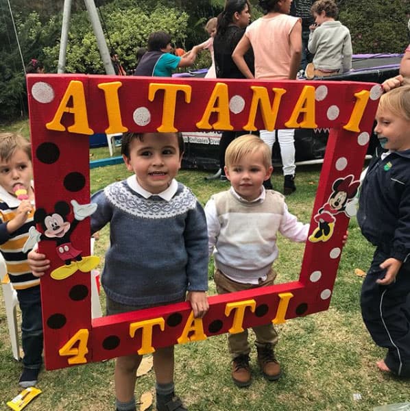 Santiago fue uno de los más divertidos en la fiesta, sus padres le dicen de cariño 'Tati'.