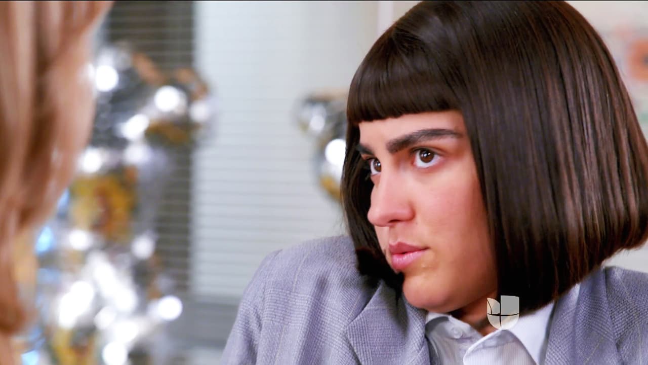 Y claro, tú eres la única que la puede apoyar.