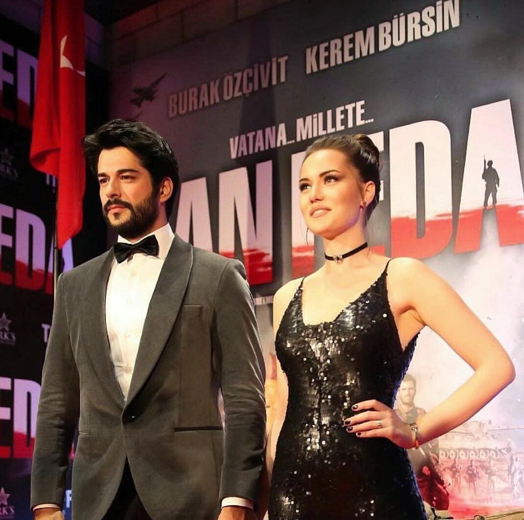 La pareja contrajo nupcias luego de cuatro años de noviazgo.