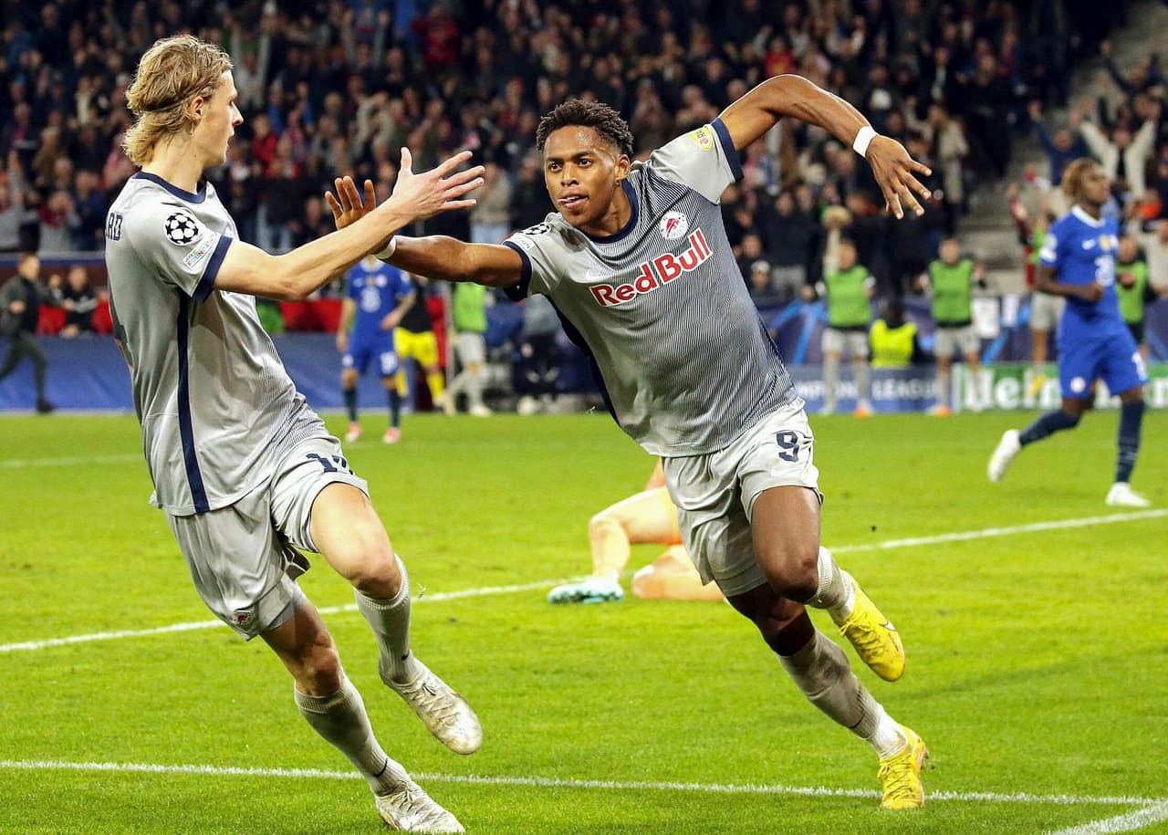 Chelsea derrotó 1-2 de visita a Salzburg con goles de Kovacic y Havertz; Sevilla goleó de local 3-0 a Copenhague y amarró al menos la Europa League.