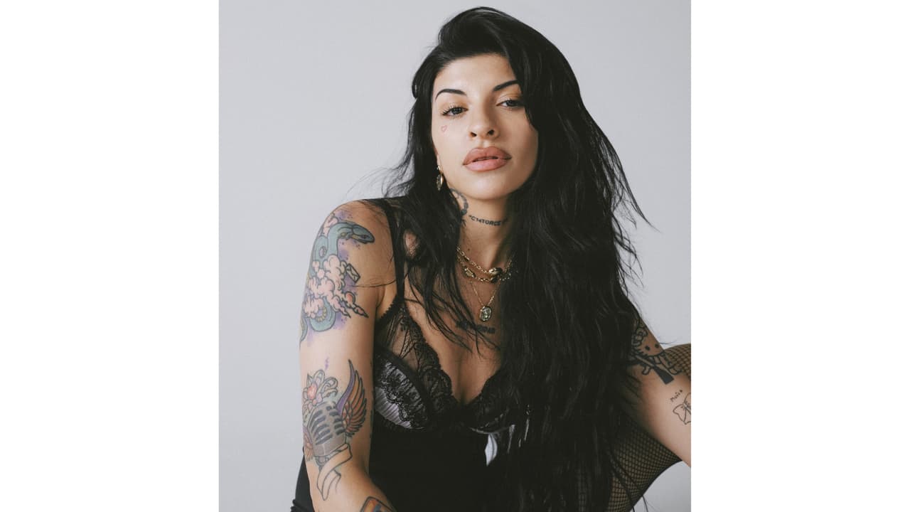 Cazzu está nominada en Premio Lo Nuestro 2026